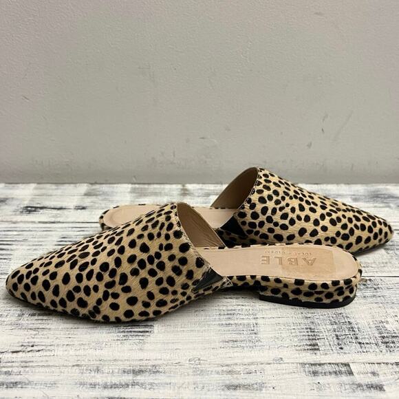 Able Local and Global Marlene Feminine Mule Flat Size 6.5M Leopard Animal Print - Picture 9 of 10